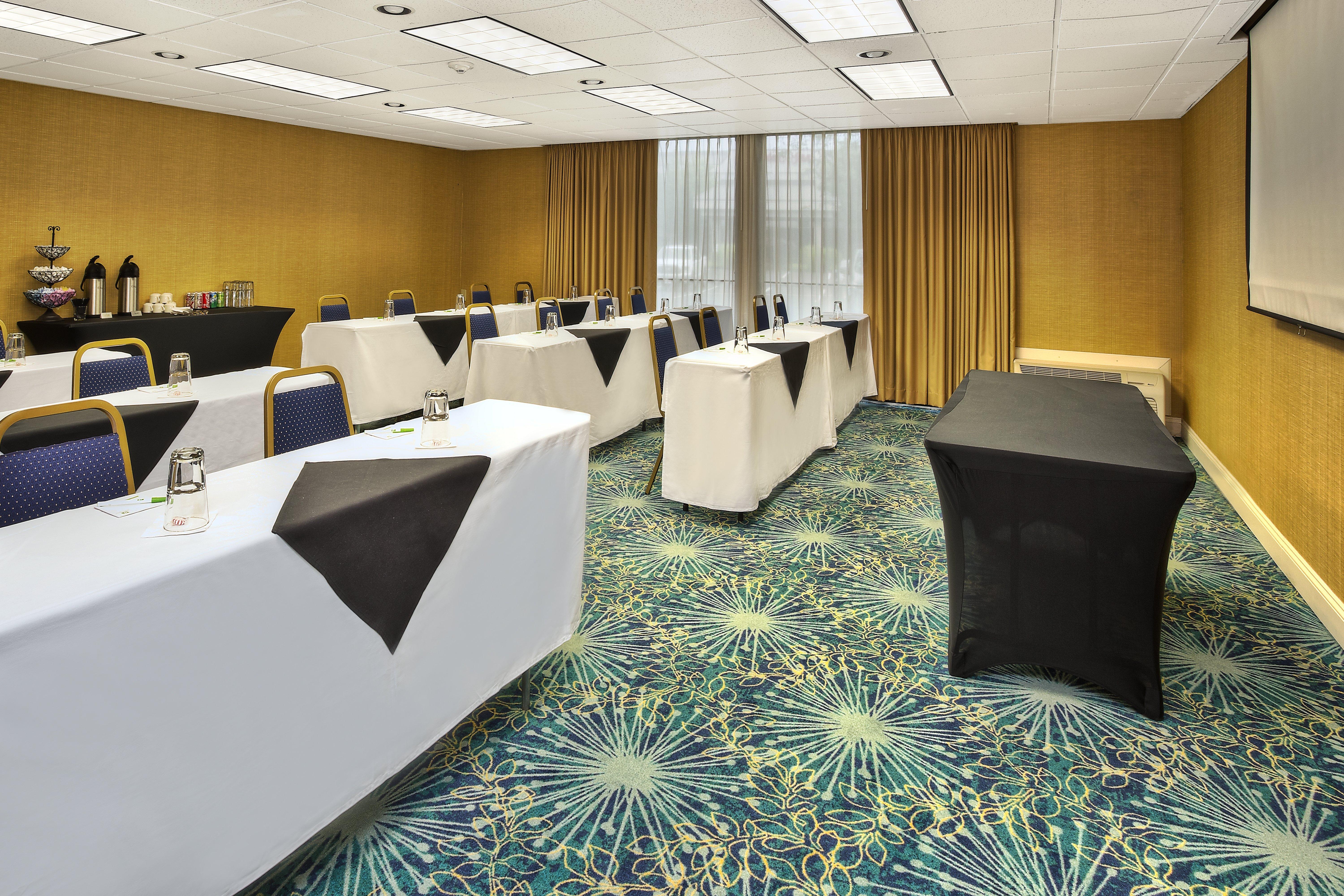 Holiday Inn Akron-West By Ihg Montrose Extérieur photo