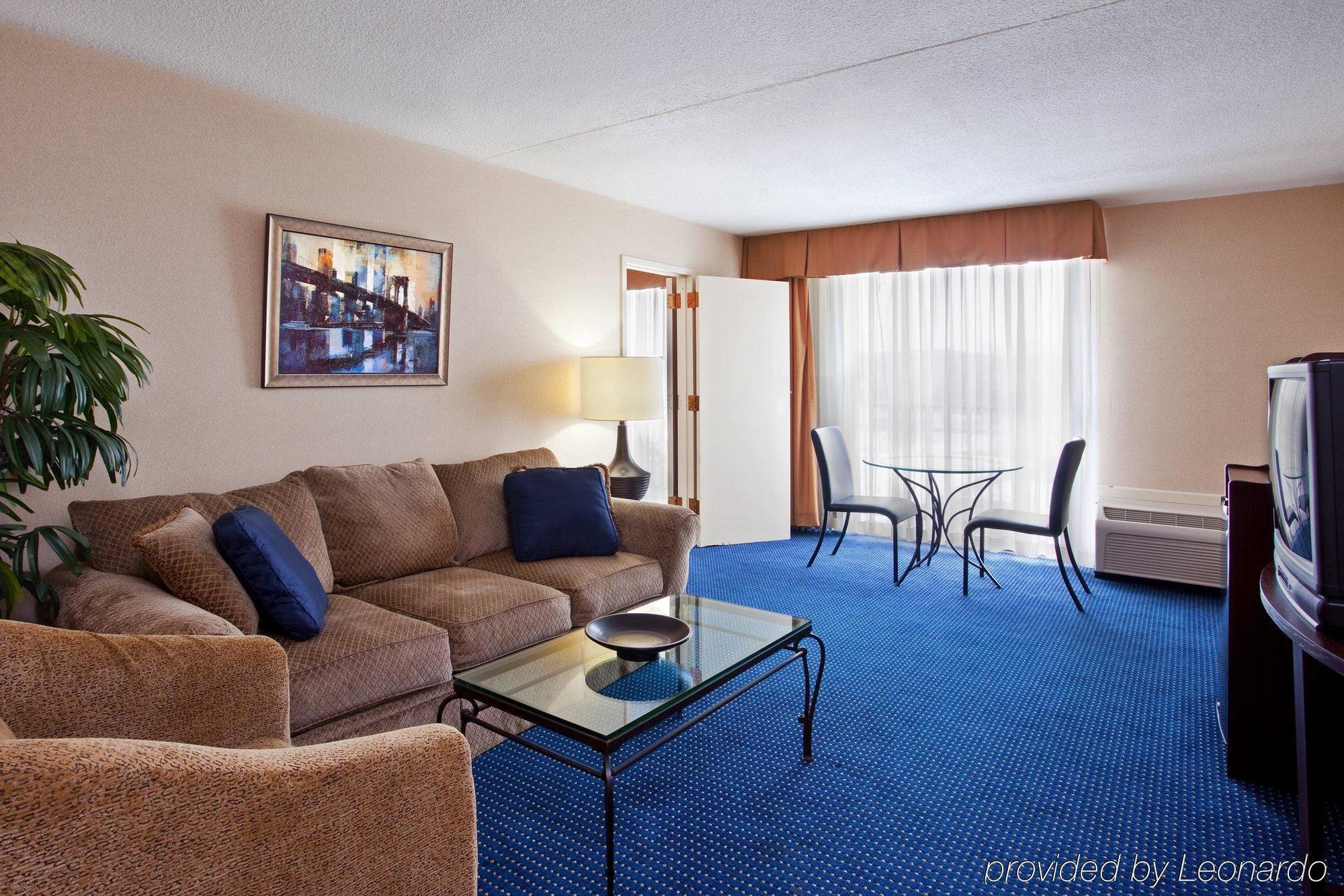 Holiday Inn Akron-West By Ihg Montrose Chambre photo