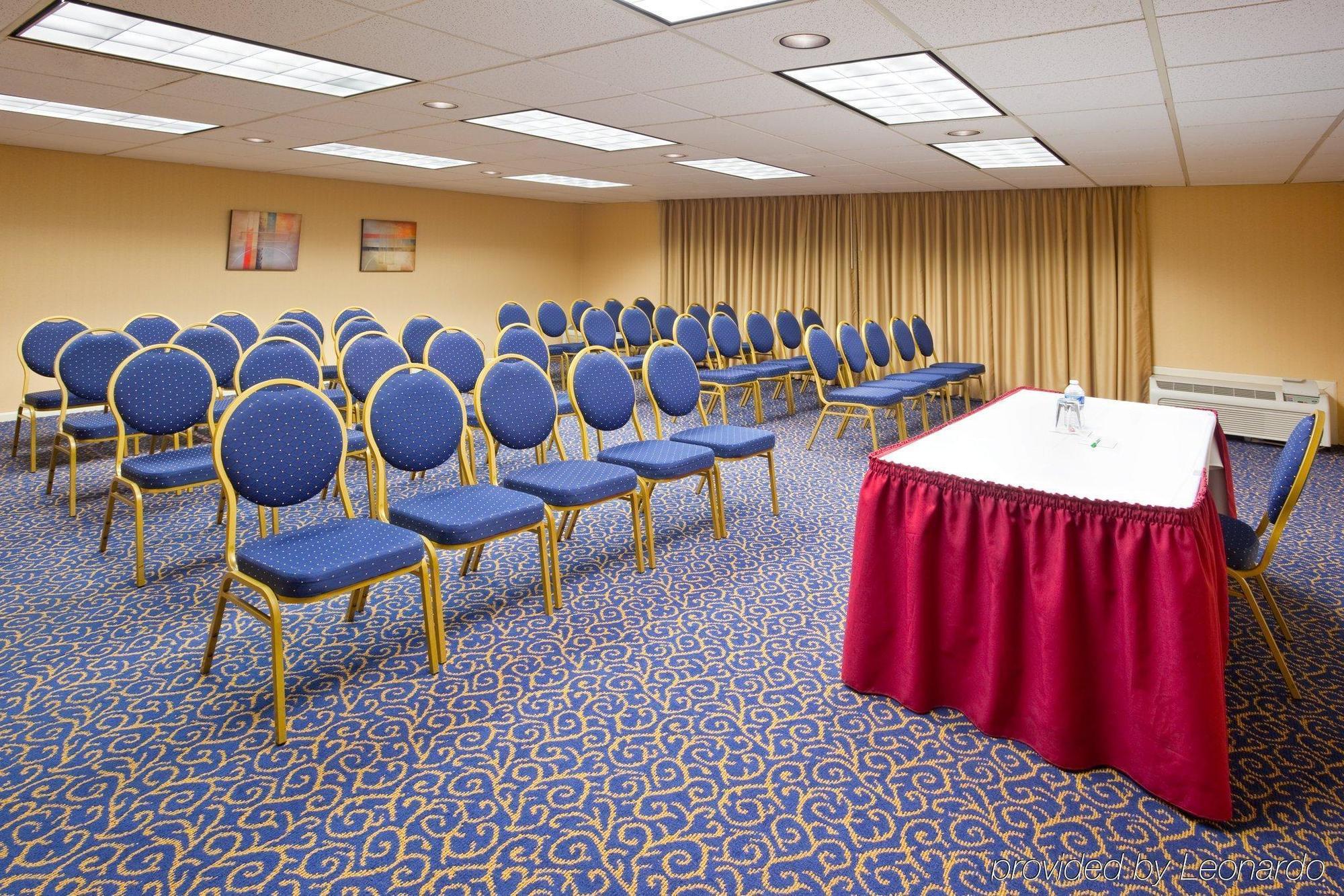 Holiday Inn Akron-West By Ihg Montrose Extérieur photo